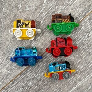 Lot of Thomas Minis